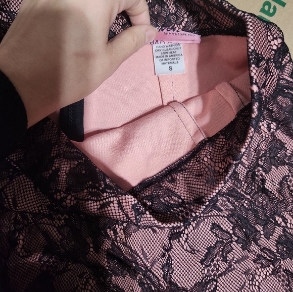 Lace skirt - Picture 2 of 5